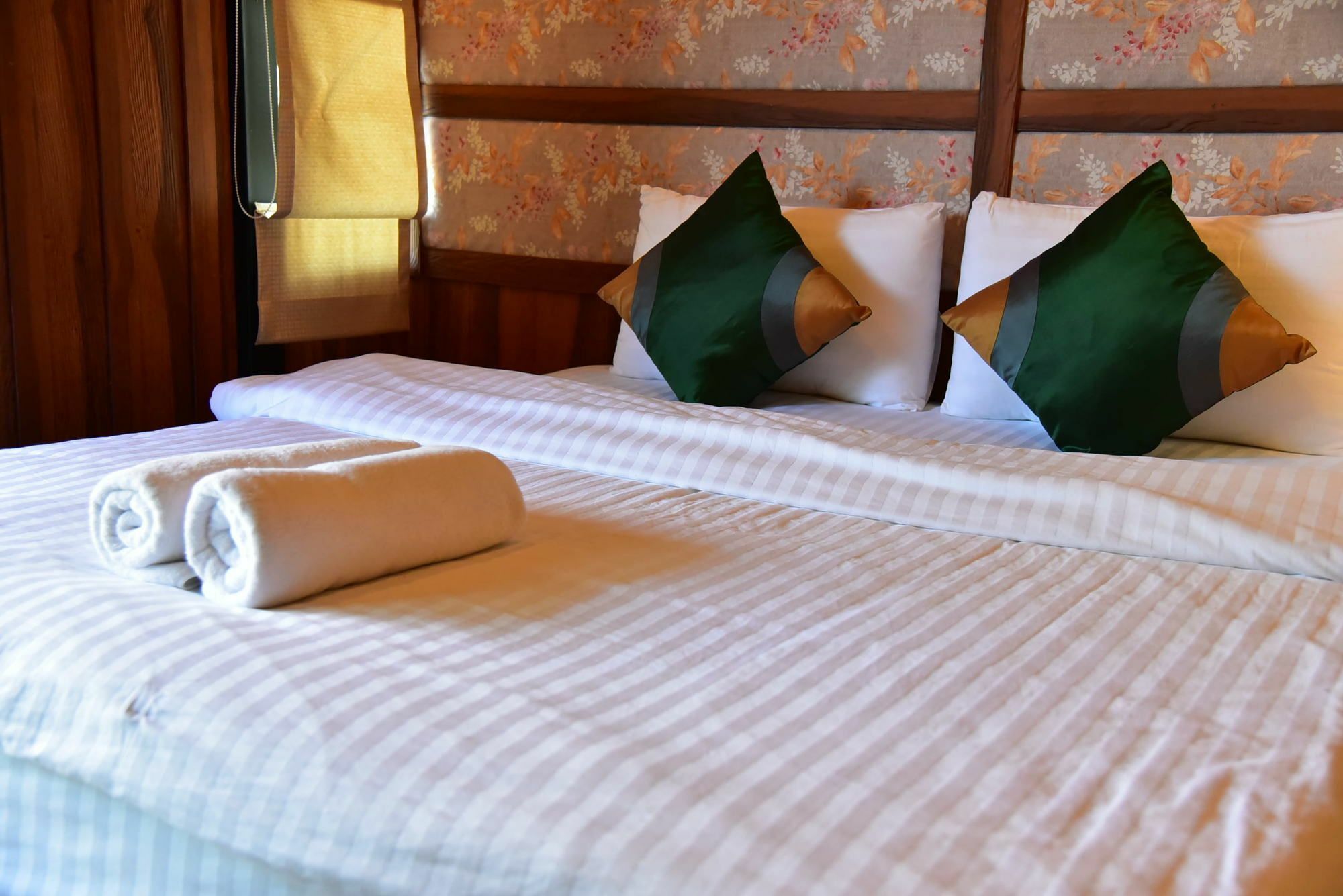 Dusit Talai Resort Nong Nam Daeng Exterior photo
